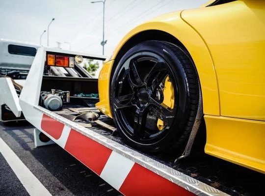 How to Find the Closest Towing Service in Minutes